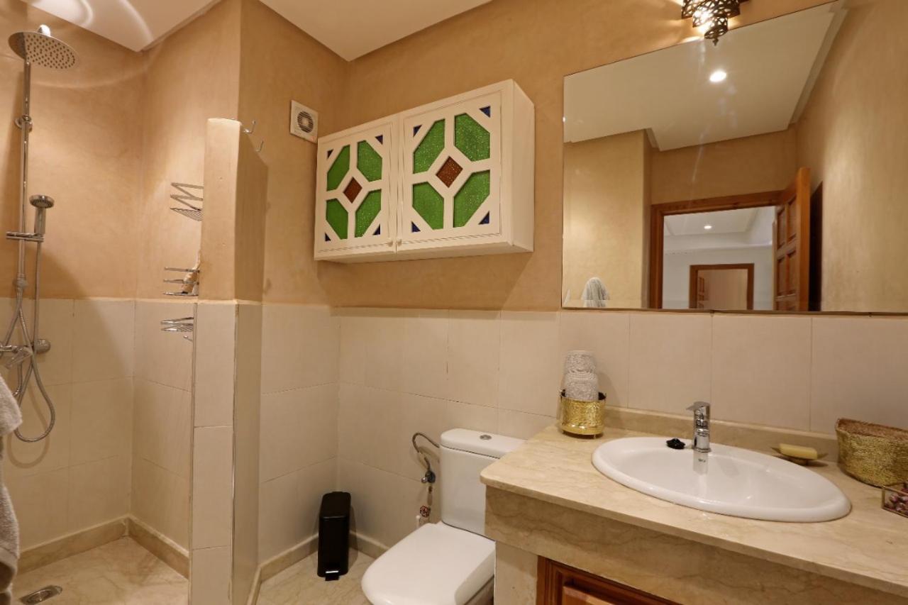 Appartement Moderne En City Center Marrakech-Gueliz Marrakesh Exteriör bild
