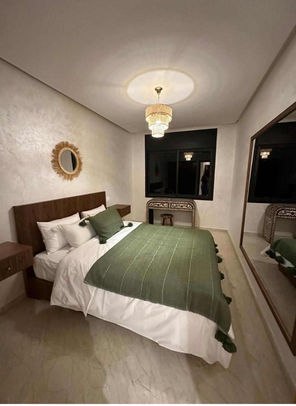Appartement Moderne En City Center Marrakech-Gueliz Marrakesh Exteriör bild